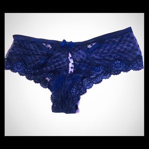 🎉Victoria's Secret Sexy lacy cheeky panties (M)💕
